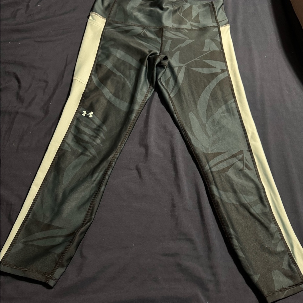 Under Armour deep teal leggings